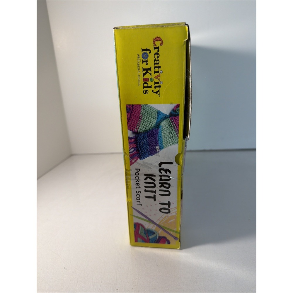 Learn to Knit Pocket Scarf Kit Lion Brand Yarn Colorful Yarn/Needles Open/Unused - Picture 7 of 9